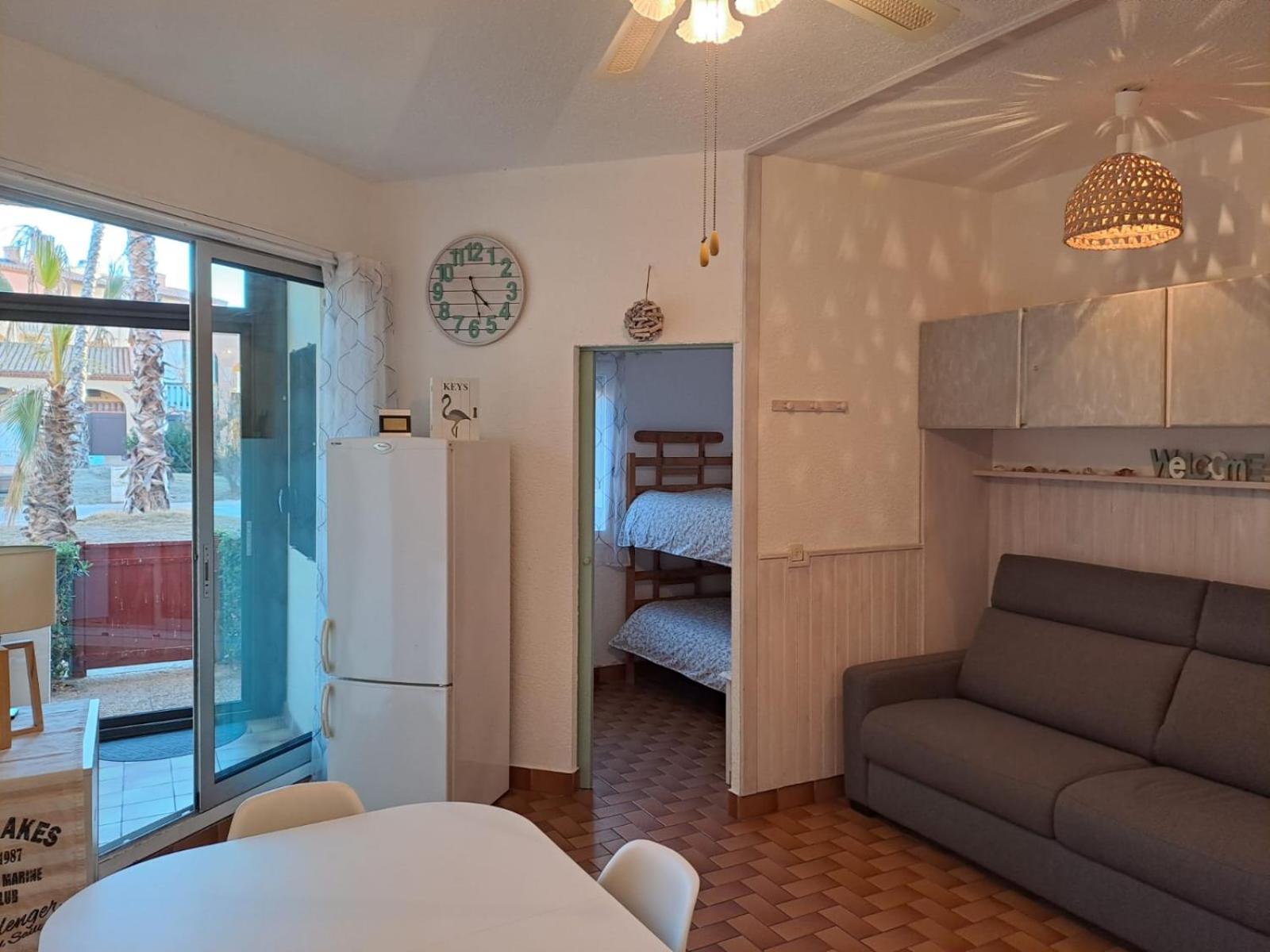 Apartment Location Bord De Barcares